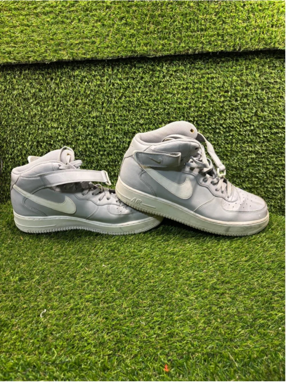Men's Nike Air Force 1 Mid Sneakers Grey White Size 12 #E123